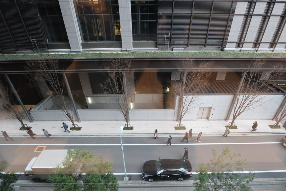 Courtyard Tokyo Station – Views of Kyobashi street