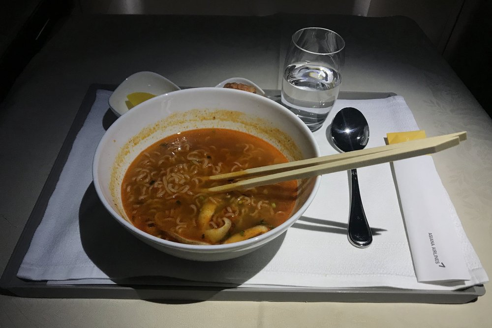 Asiana Airlines First Class – Ramen noodles