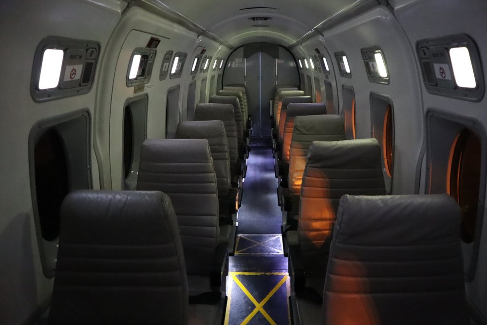 Beechcraft 1900 interior