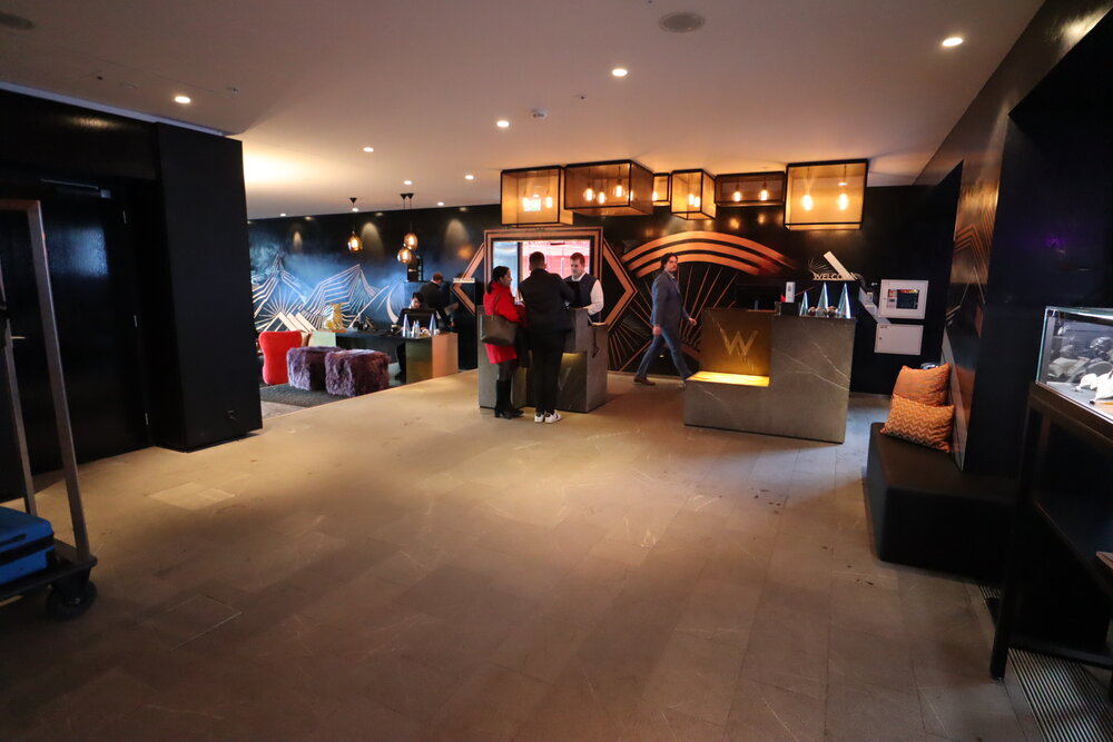 W Verbier – Check-in desks