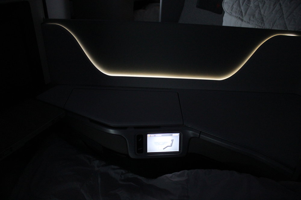 Air Canada business class – Ambience lighting