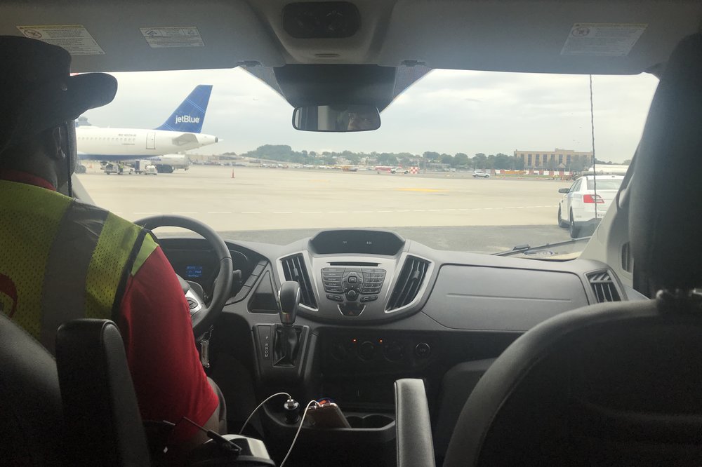 BLADE Helicopters – Driving across the tarmac at LGA