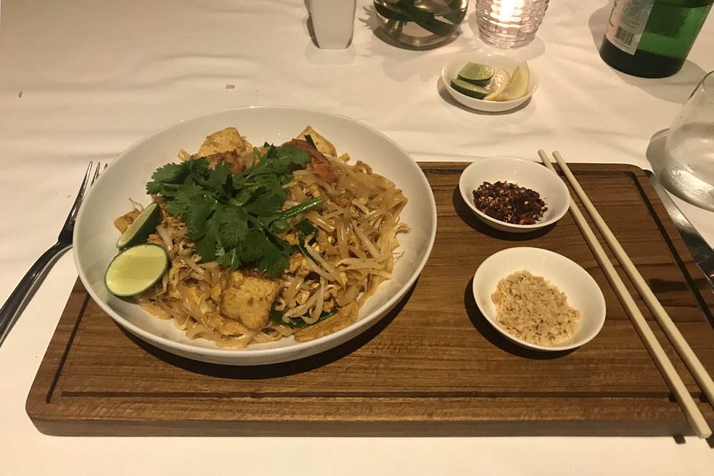 St. Regis Bali – Gourmand Deli Pad Thai