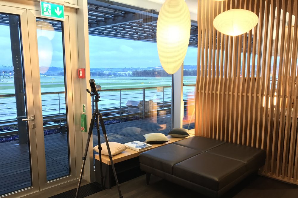Swiss First Class Lounge Zurich – Telescope