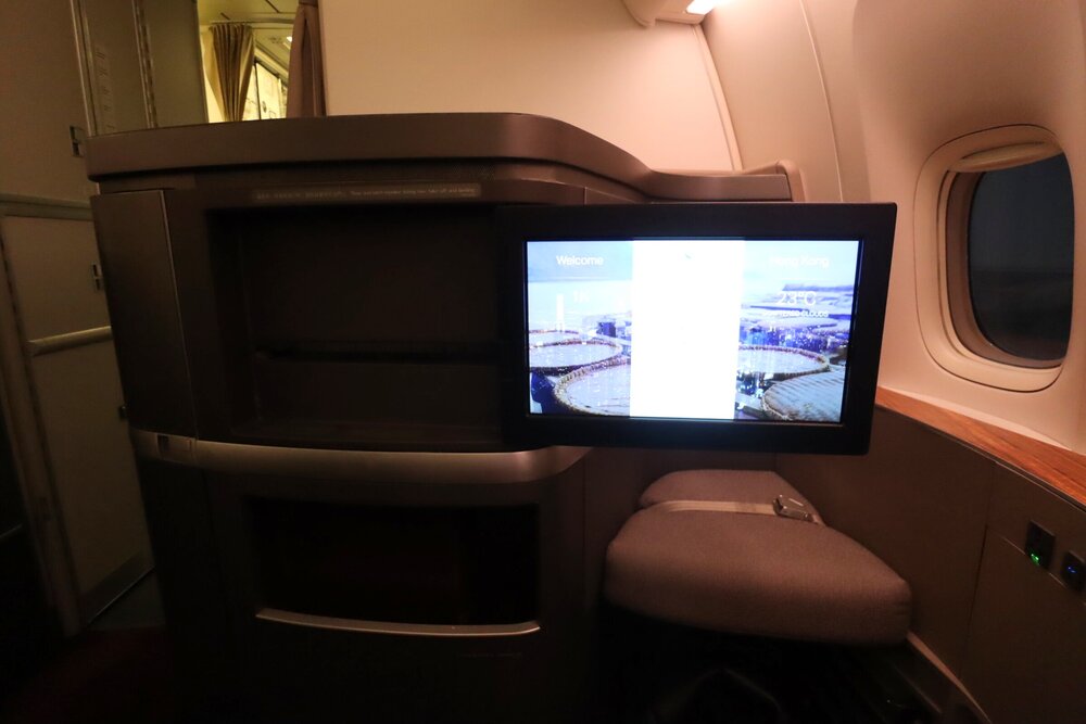 Cathay Pacific First Class – Entertainment screen
