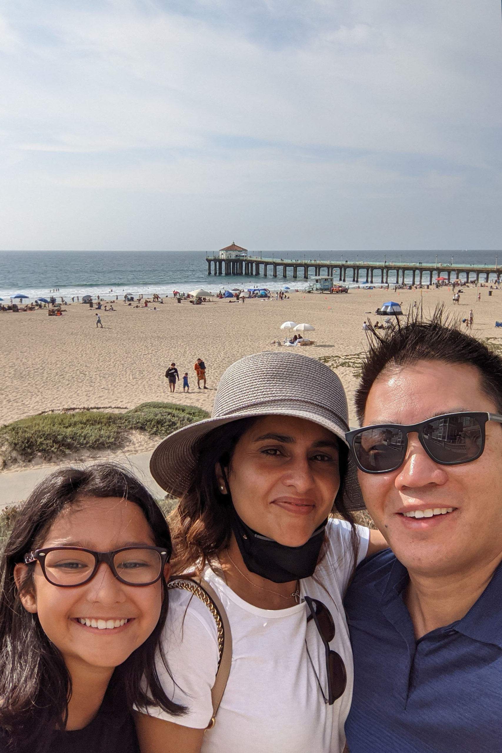 family photo of Jayce Loh