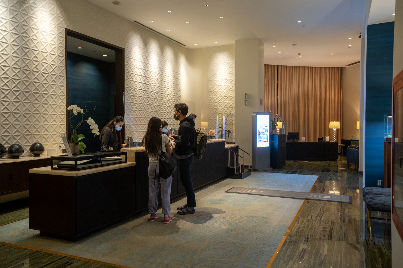 St. Regis Mexico City –&nbsp;Front desks