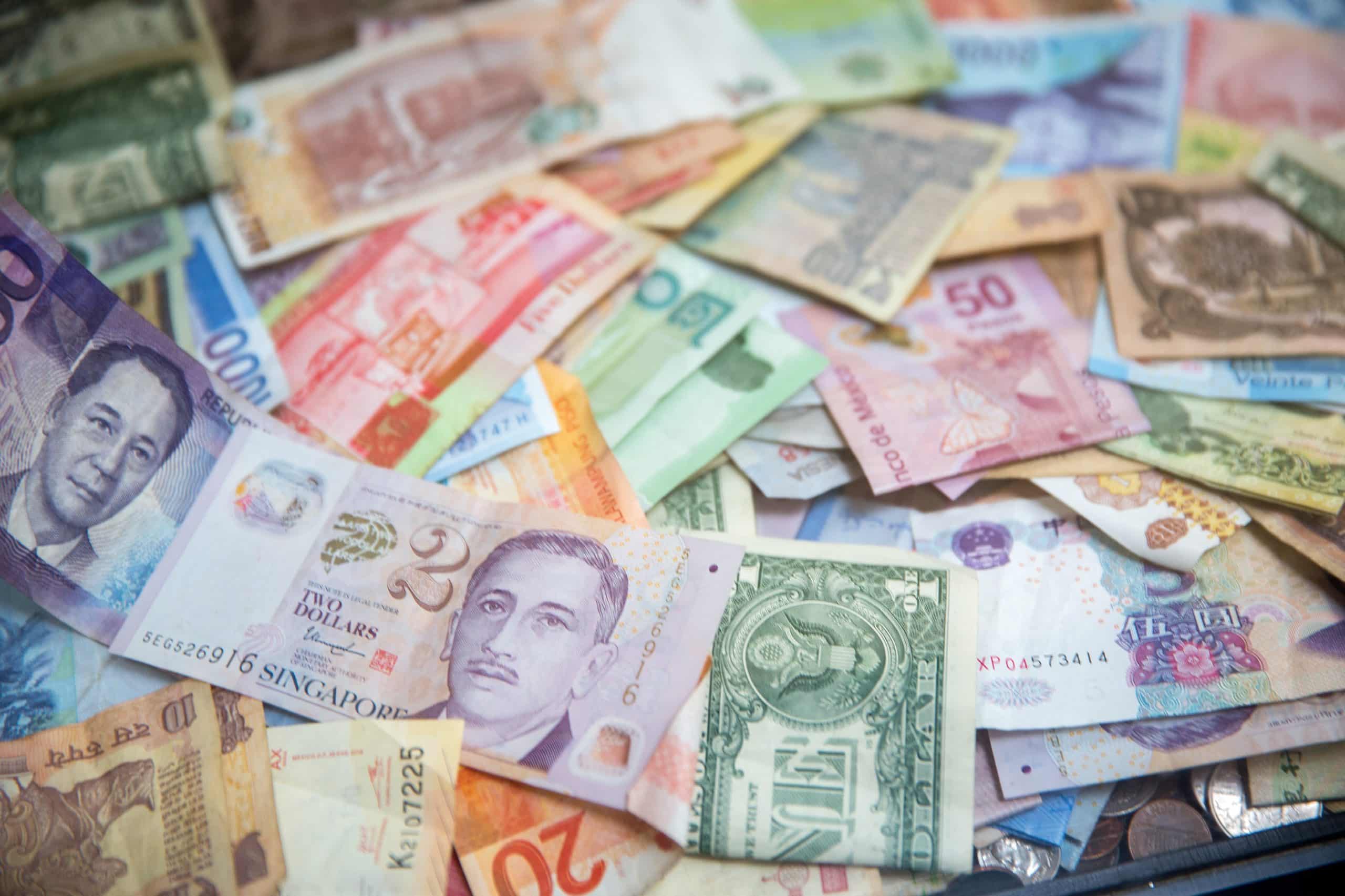 The Best Ways to Get Foreign Cash for Travel