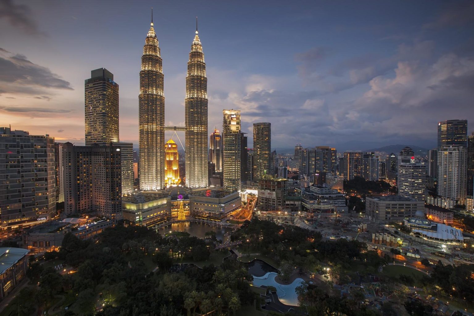 Kuala Lumpur skyline with the Petronas Twin Towers