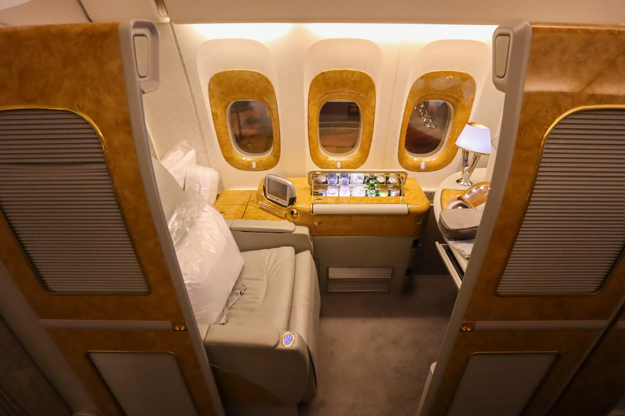Emirates 777 First Class suite