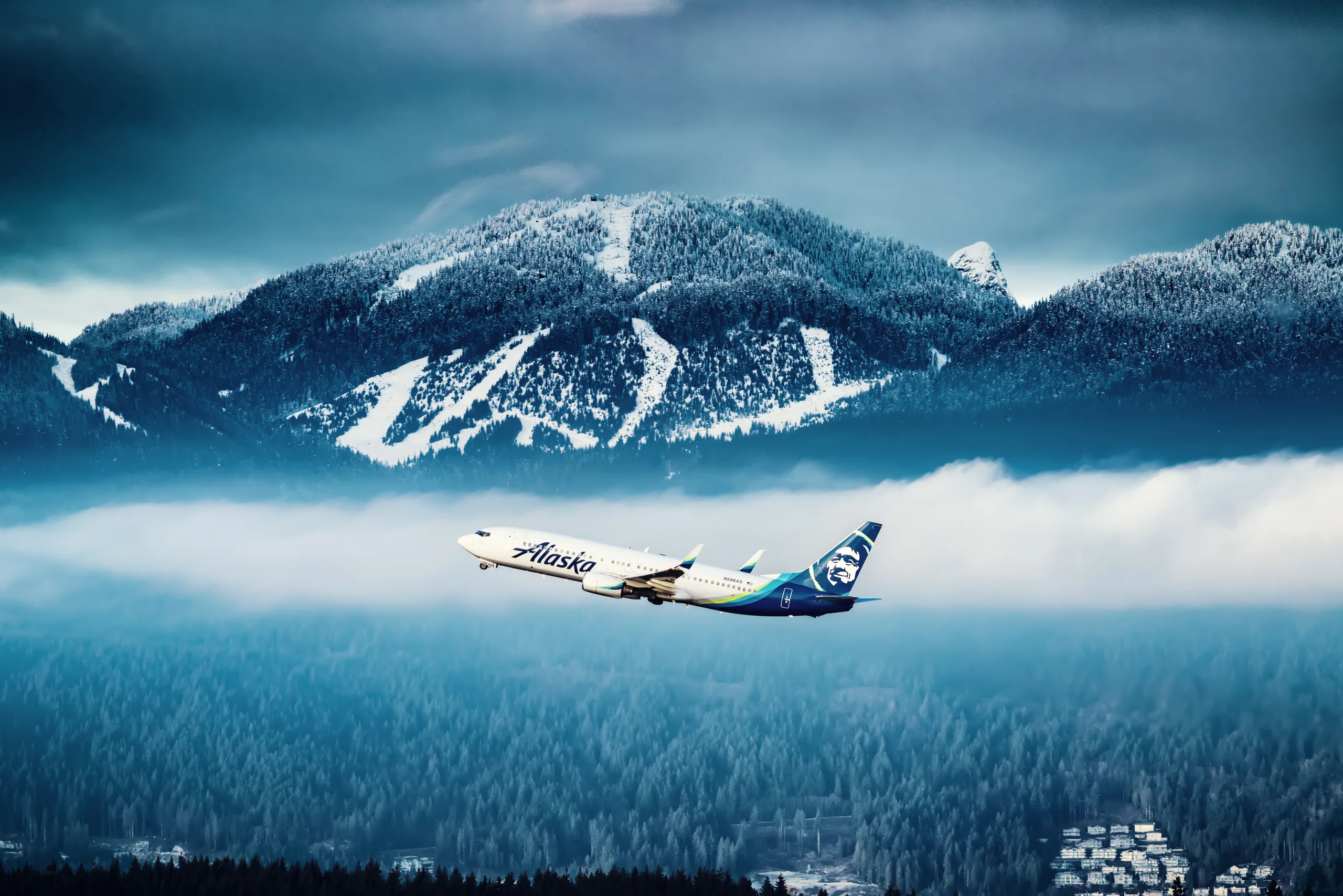 Alaska Airlines plane