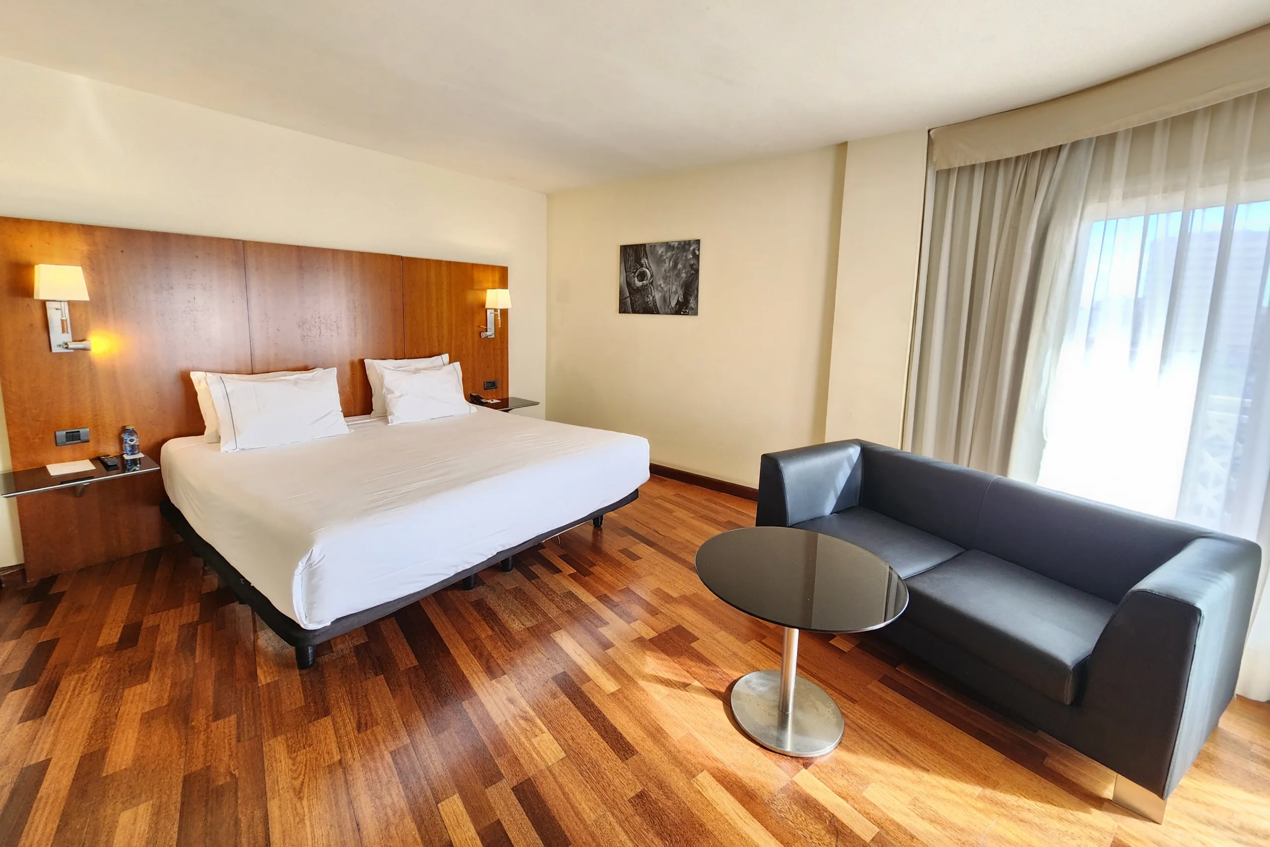 20240108_133103 (1) Multiply your points to stay at low-redemption rate properties