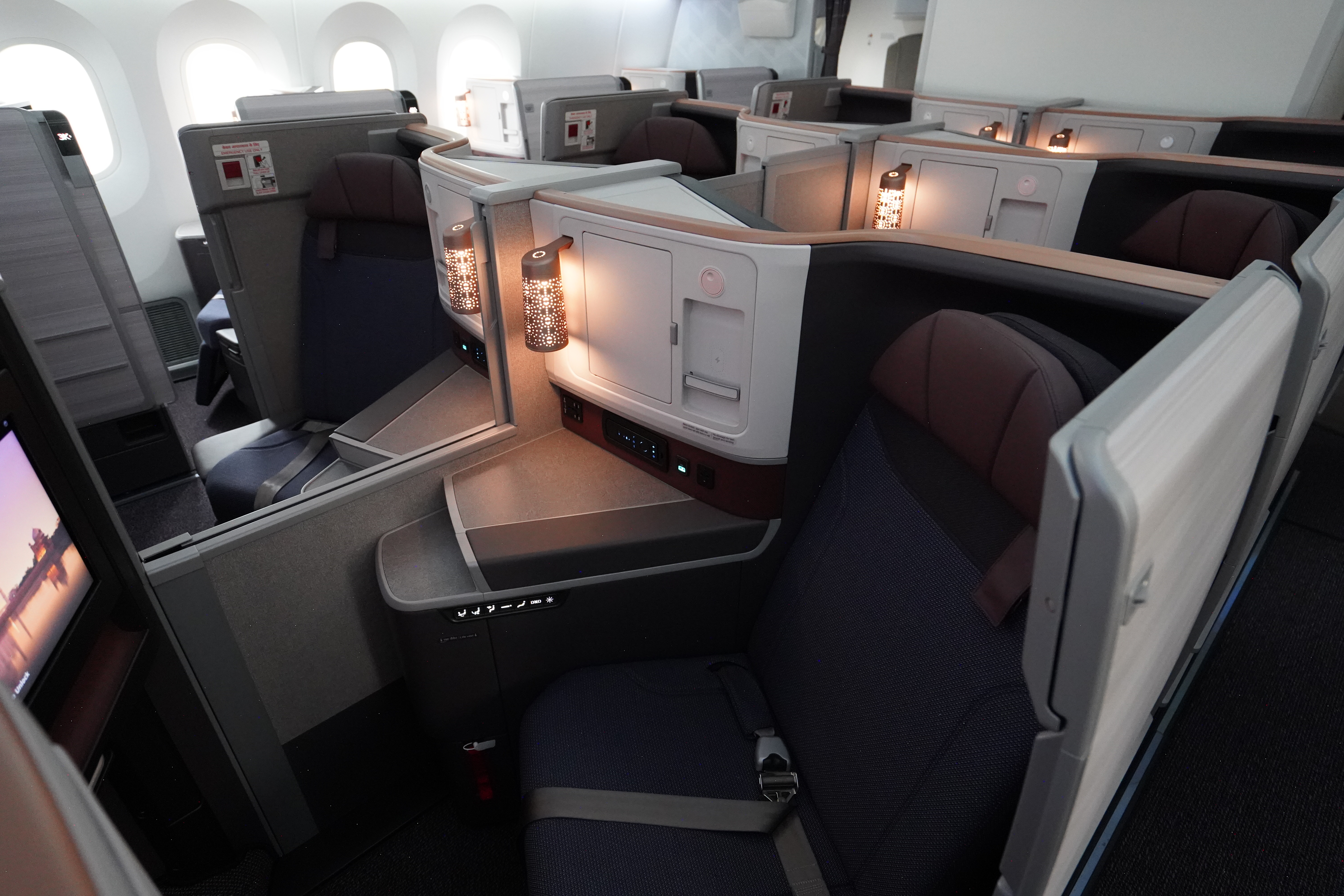 Air India 788 retrofit business class