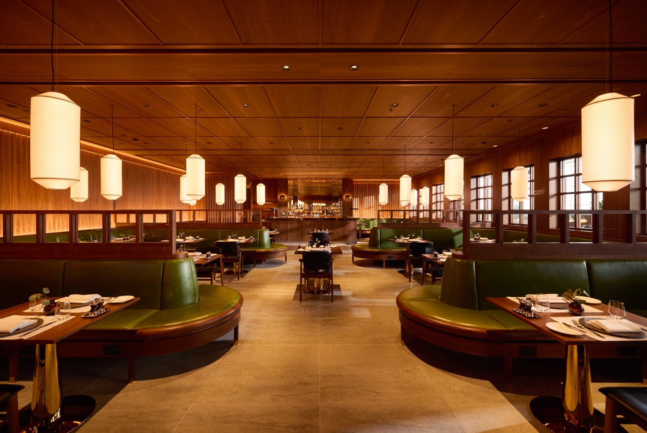 The Dining Room at The Wing, First lounge by Cathay Pacific in Hong Kong