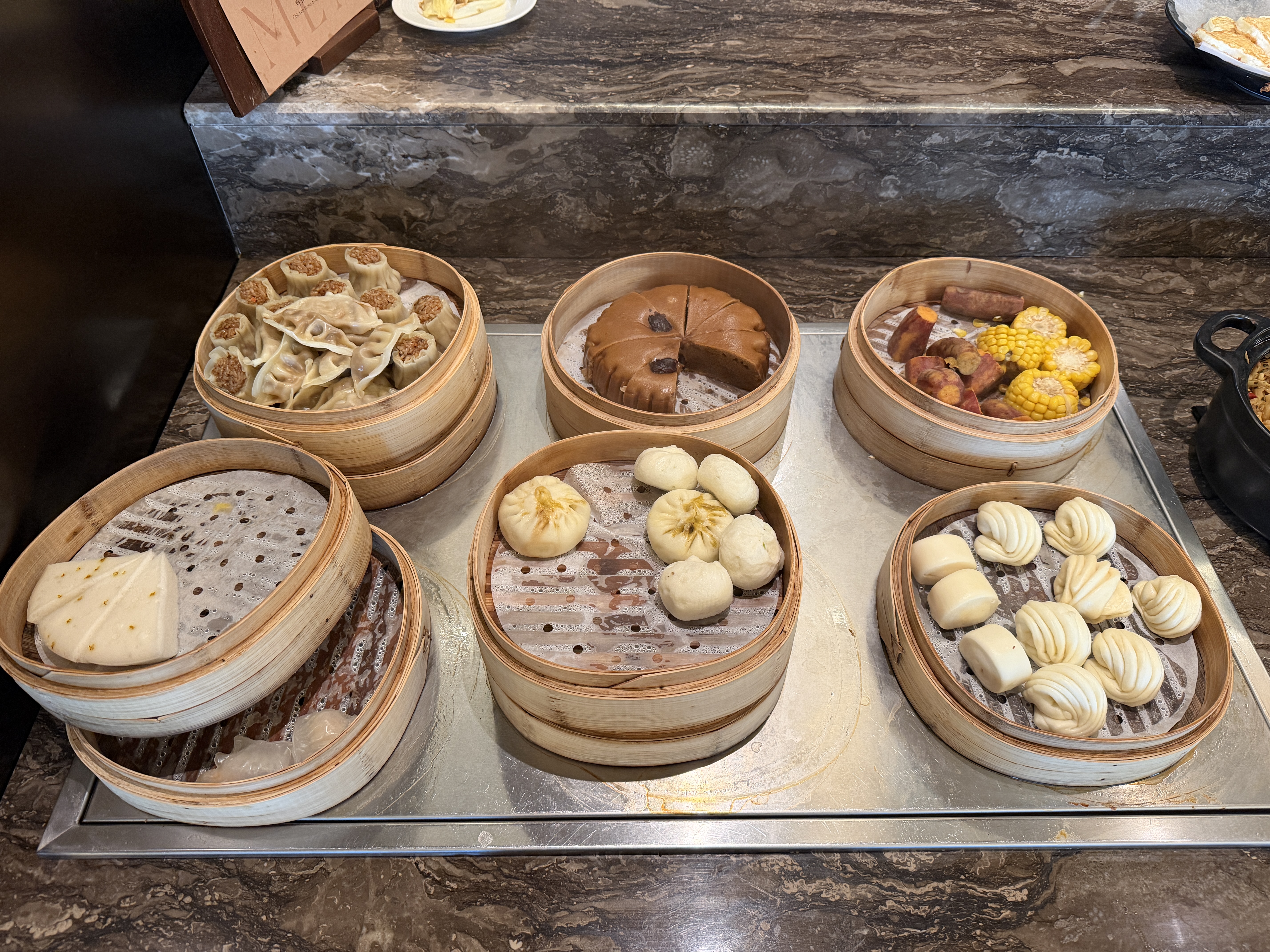 Crystal Orange Shenzhen Bay – Breakfast dim sum steamer baskets