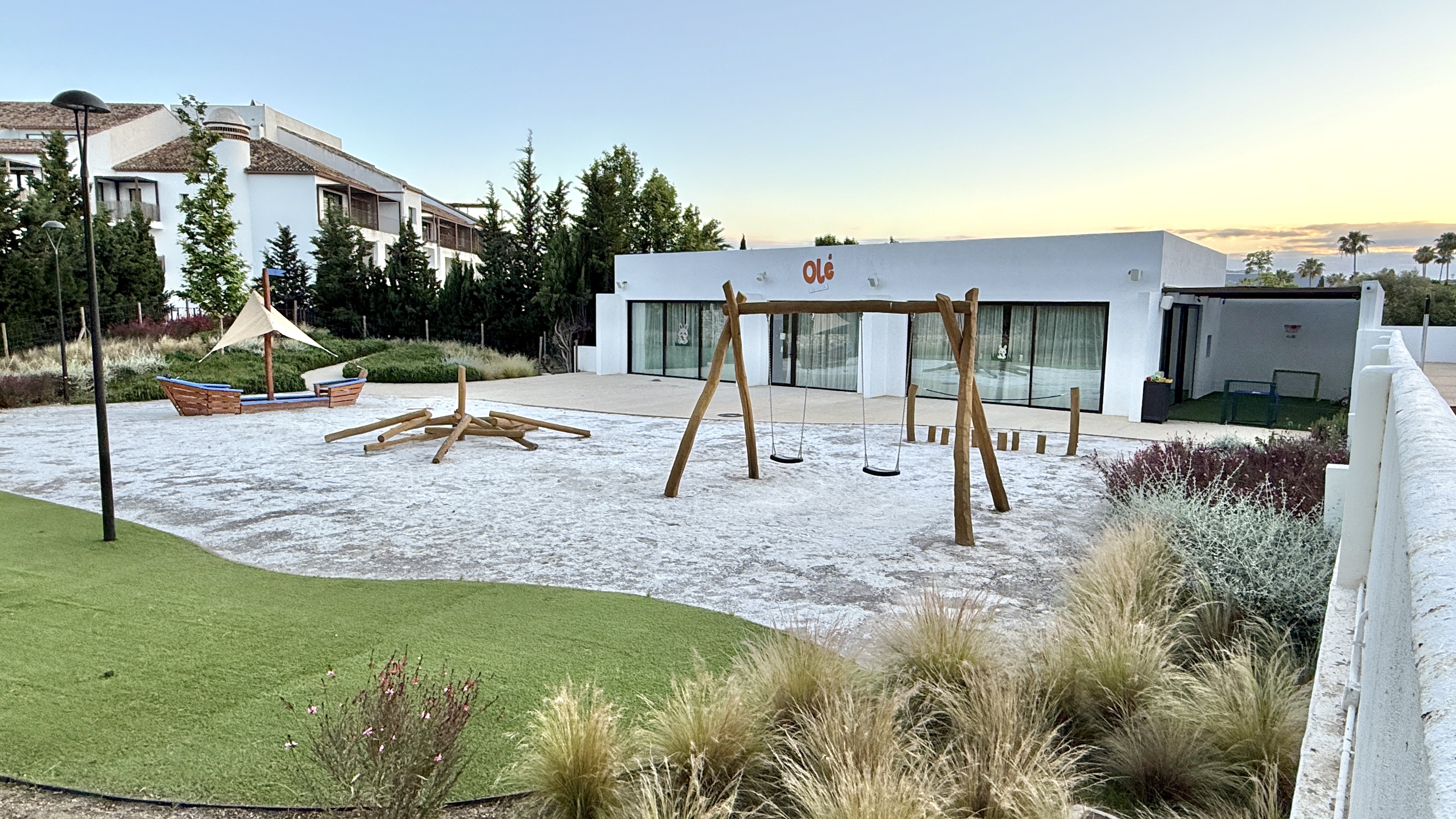 La Zambra Resort - Kids Club