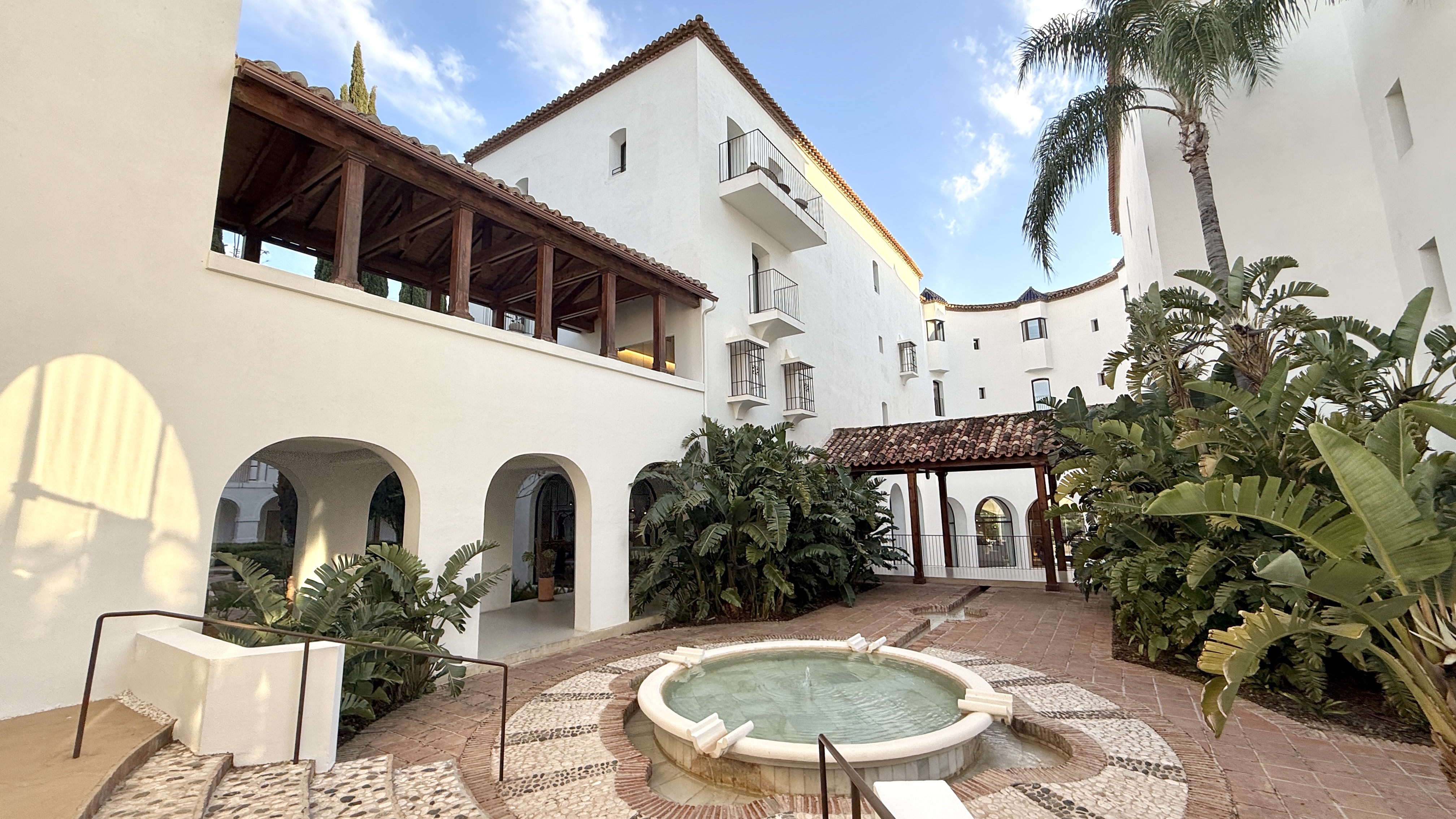 Review: La Zambra Resort, The Unbound Collection by Hyatt