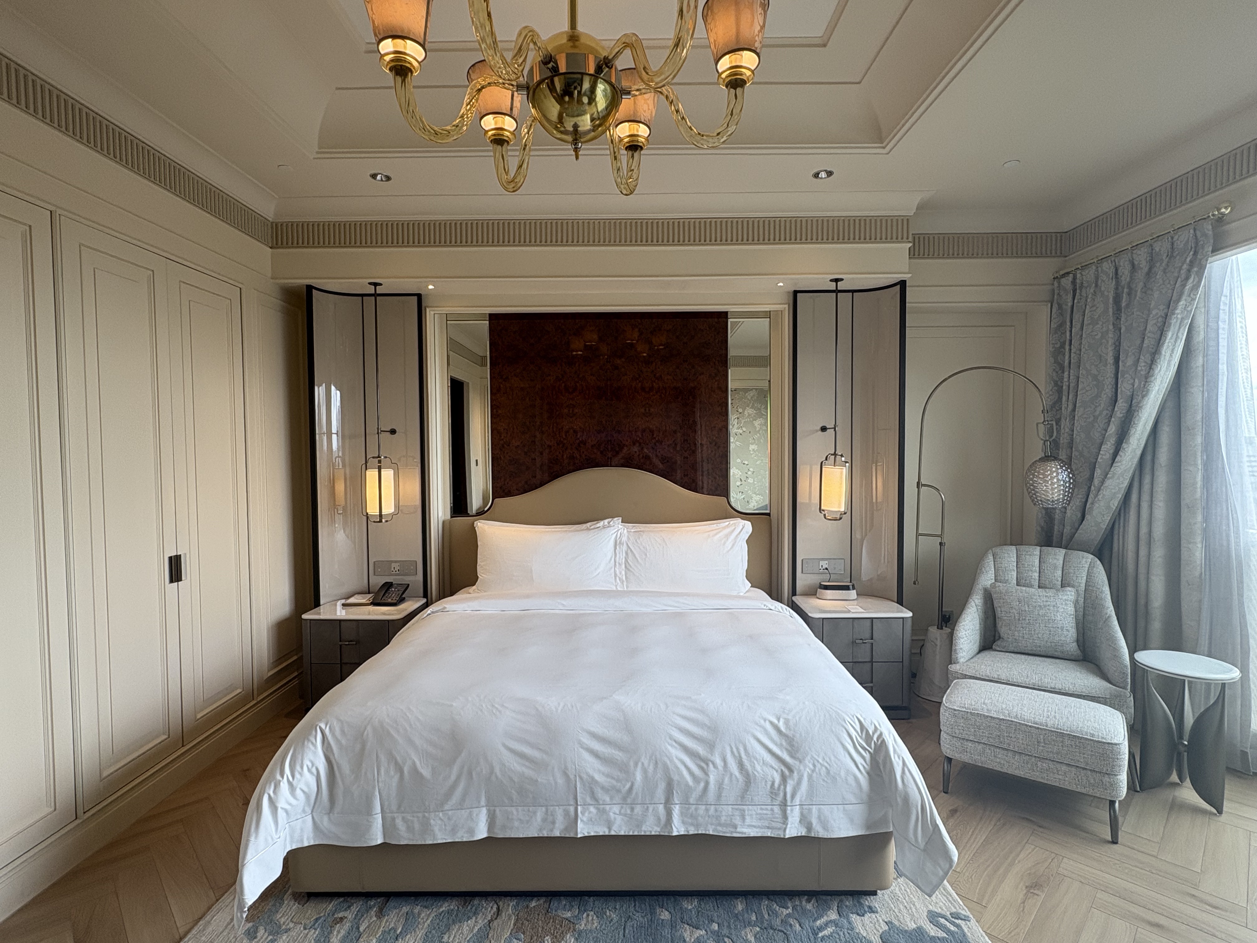 Astor King room at The St. Regis Singapore