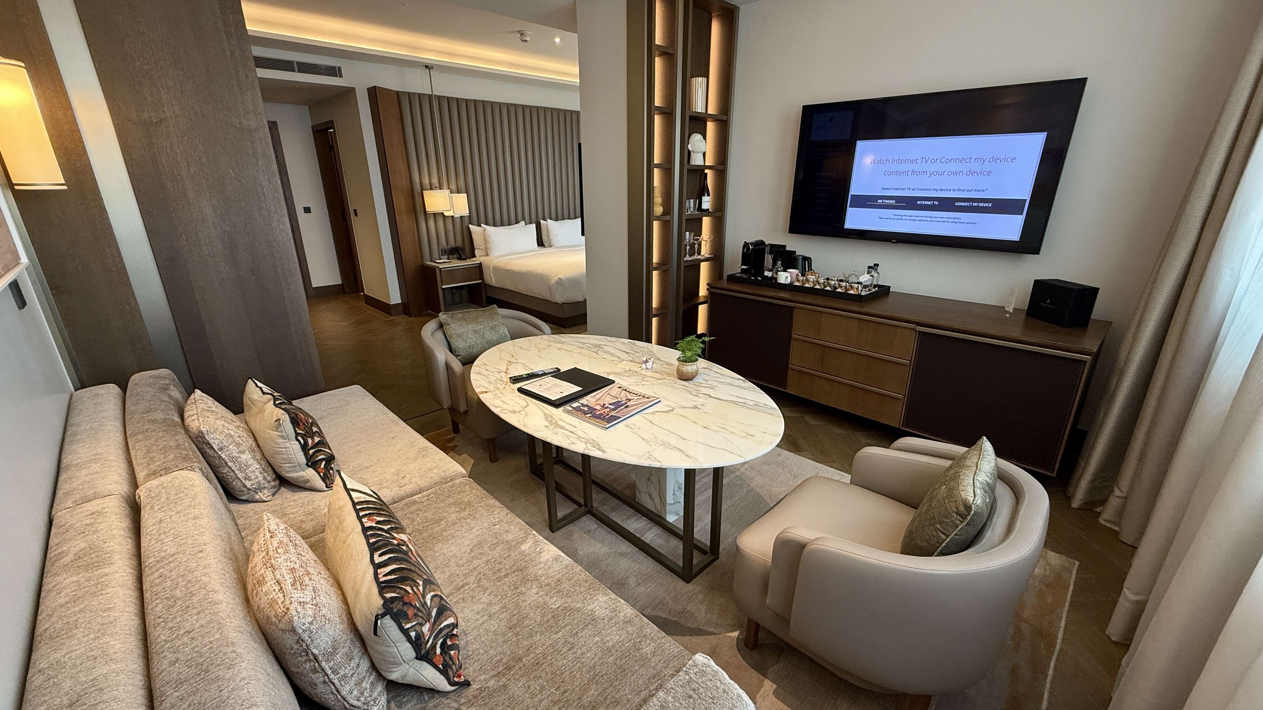 JW Marriott Hotel Madrid - Signature Suite
