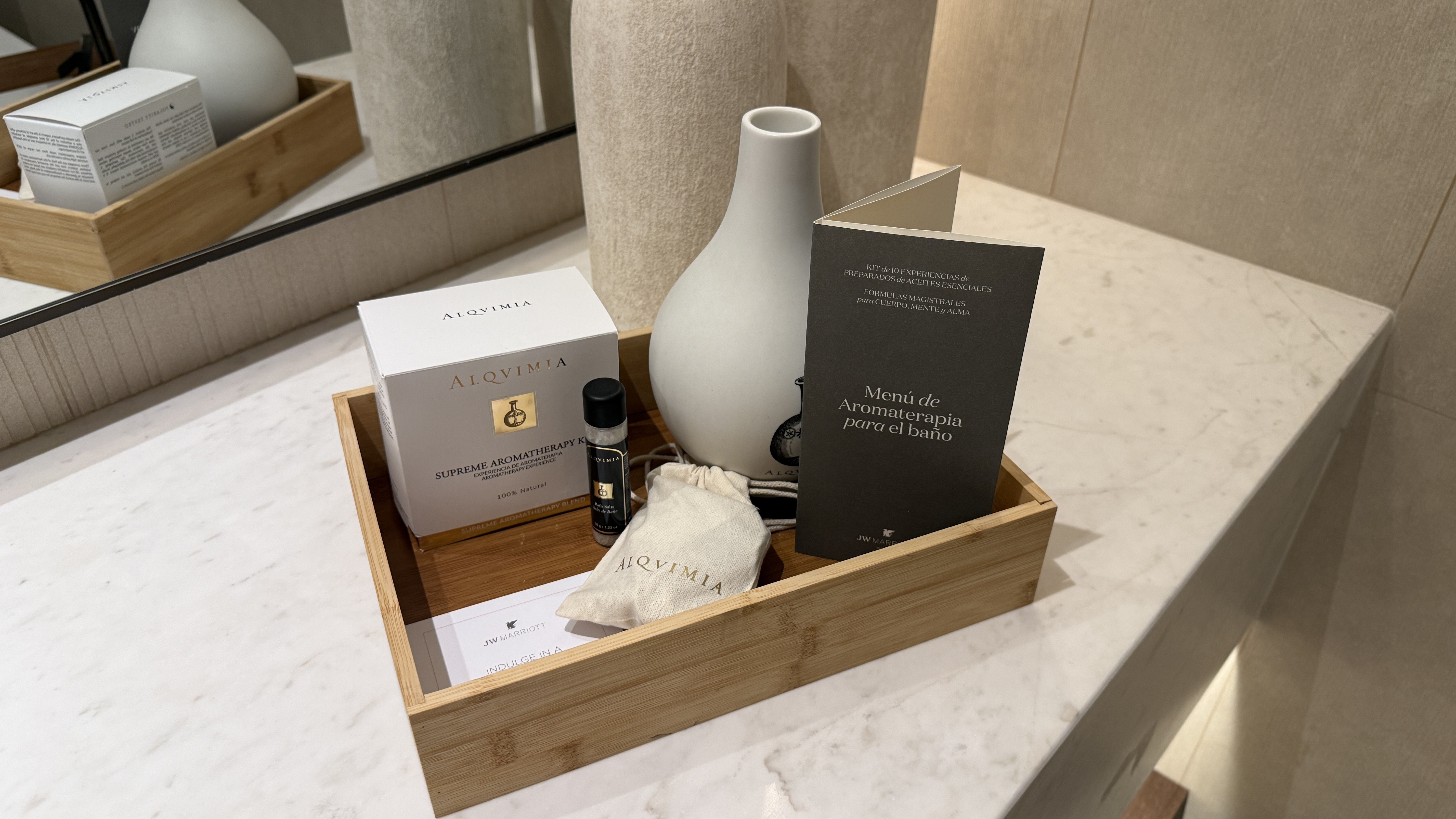 JW Marriott Hotel Madrid - Signature Suite