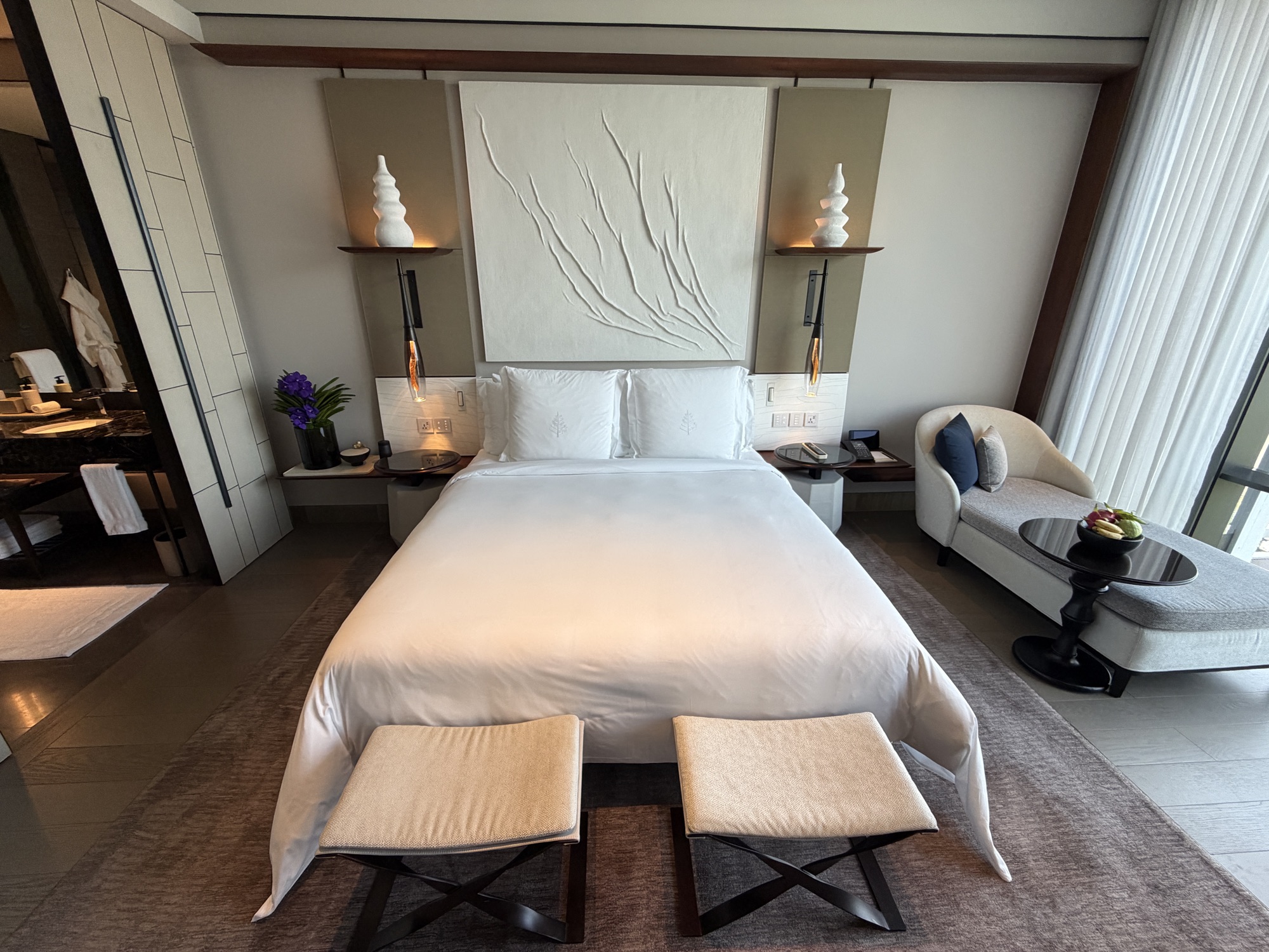 King bed in the Deluxe River-View Room at Four Seasons Hotel Bangkok at Chao Phraya River