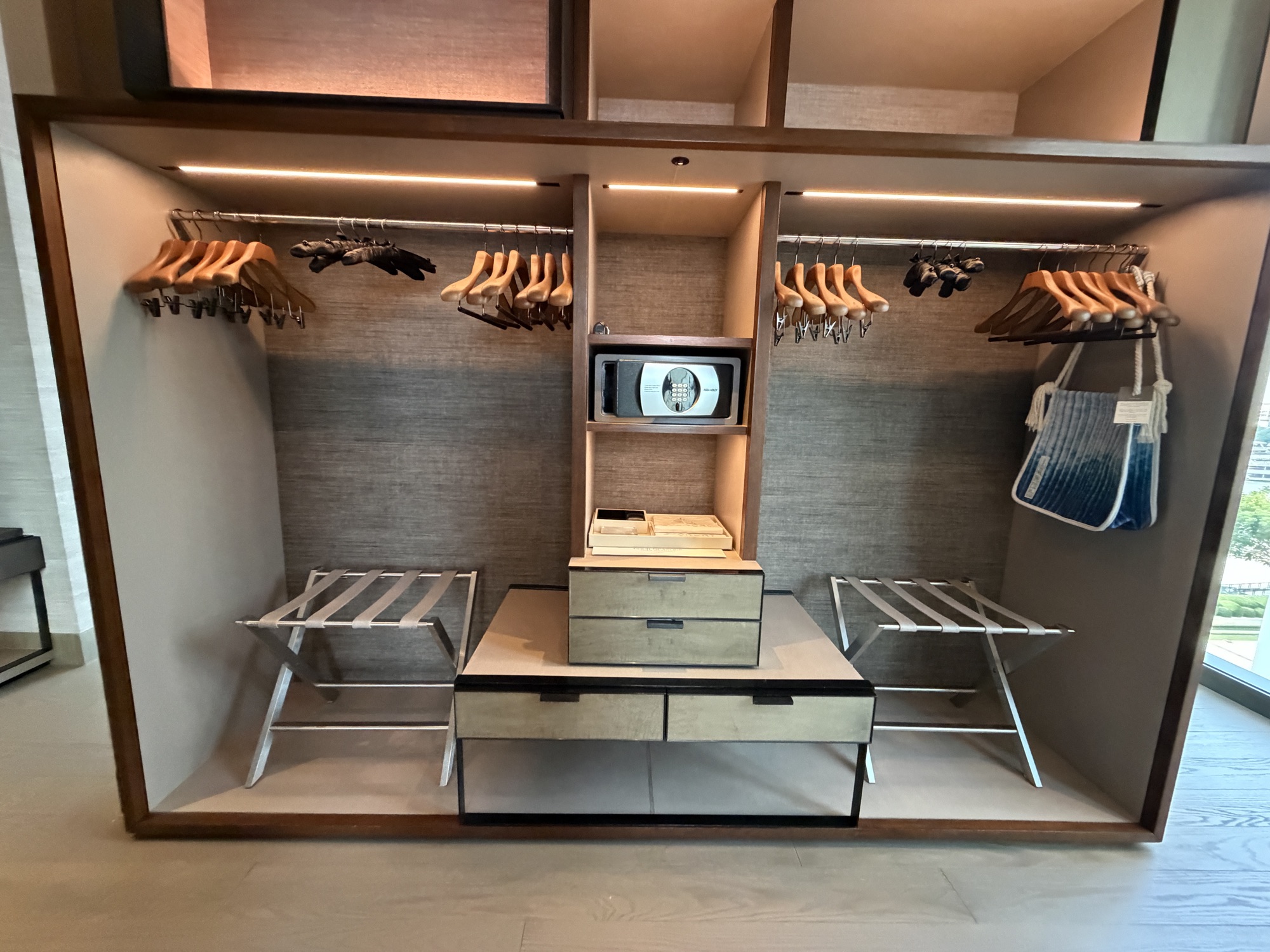 Walk-in wardrobe in the Executive Suite at Four Seasons Hotel Bangkok at Chao Phraya River
