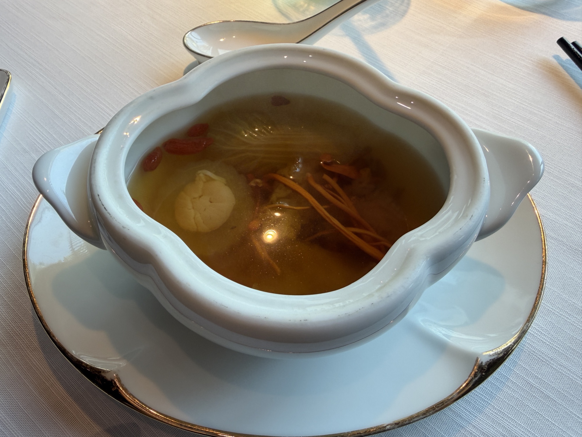 Double-boiled soup at Yu Ting Yuan at Four Seasons Hotel Bangkok at Chao Phraya River