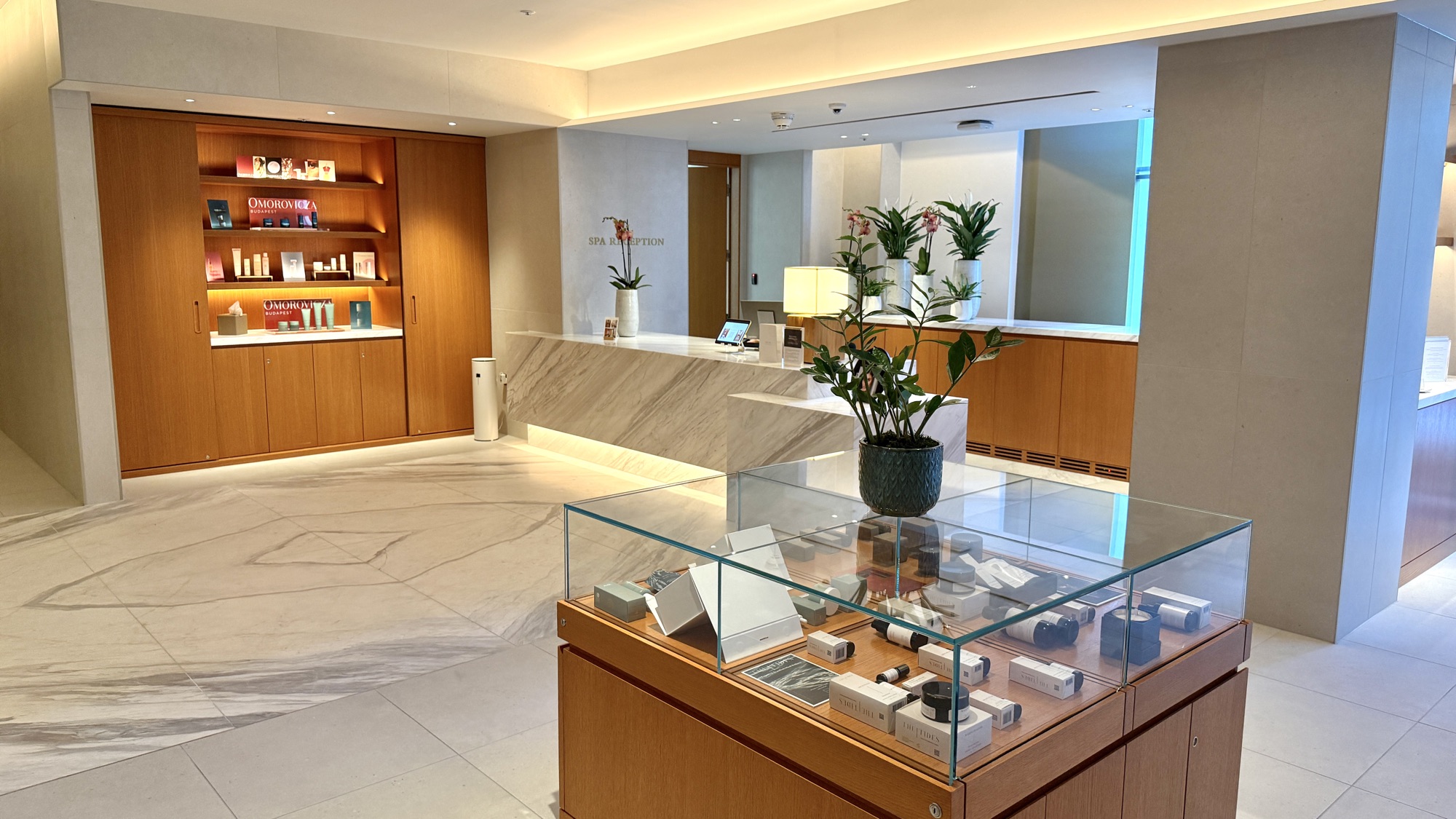 Spa reception desk and retail display at Park Hyatt London River Thames
