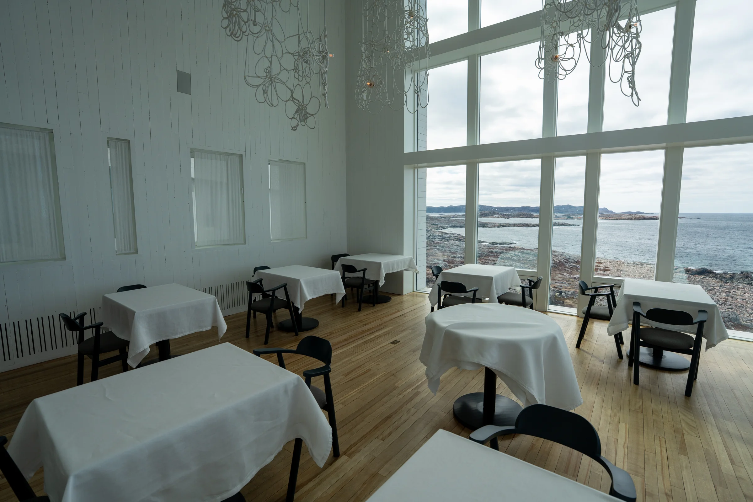 Aeroplan Members Can Now Earn Points on DINR Restaurant Reservations